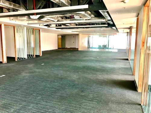 Oficina En Renta En Lomas Altas Torre Quadrata
