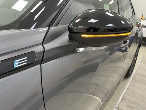 Peugeot E-2008 (100% Eléctrica) 2025