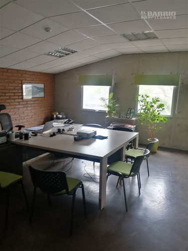 Oficina En Venta En Recoleta