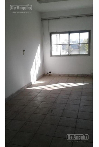 Imagen 12 de 17 de Cuatro Oficinas - Moron - Al Frente