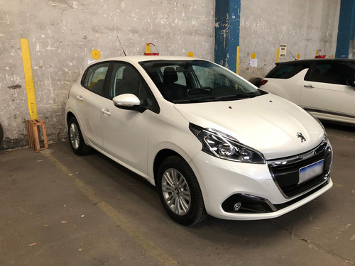 Peugeot 208 1.6 Allure