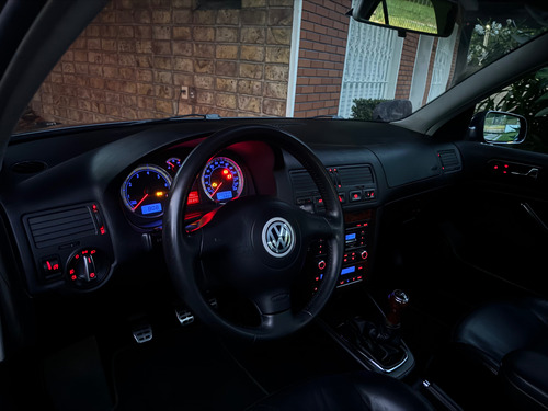 Volkswagen Bora 1.8 T Highline