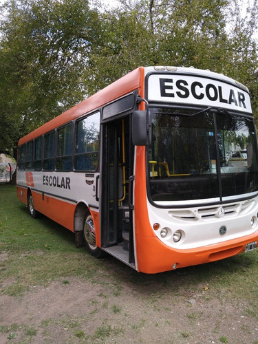 Colectivo Escolar Of