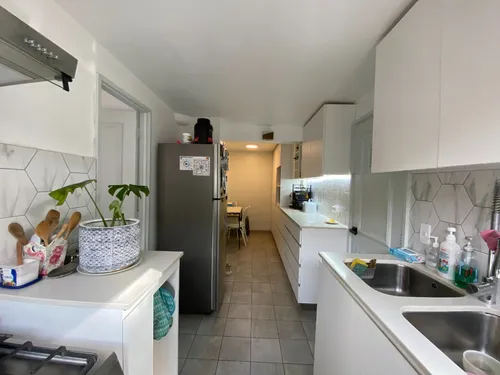 Vista A La Ciudad, Con 4d, 3b Y Completamente Remodelado