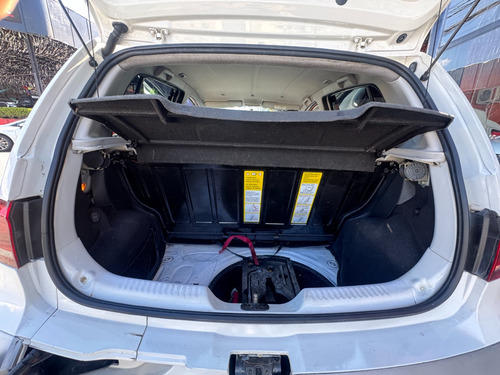 Volkswagen Crossfox 1.6 16v Msi Total Flex I-motion 5p