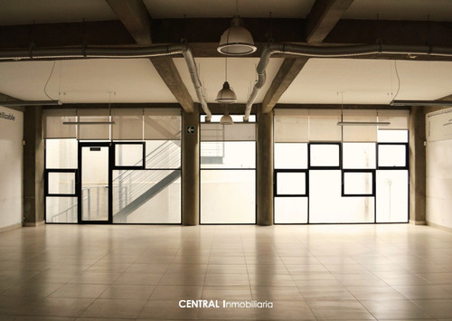 Oportunidad Única Edificio Comercial En Venta | 4 Niveles |recta De Cholula| Vistas Panorámicas