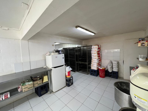 Sector Comercial Av. El Totoral / El Arrayan / Algarrobo