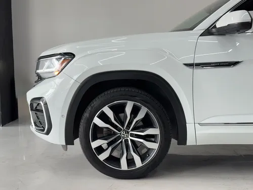 Volkswagen Cross Sport 3.6 Fsi V6 R-Line Auto 4Wd