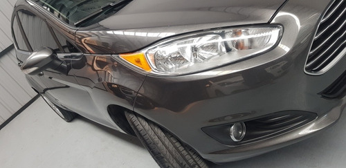 Ford Fiesta Kinetic Design 1.6 Titanium 120cv 2015