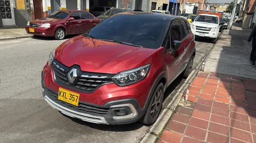 Renault Captur 1.3T Intens Cvt