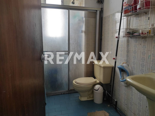Imagen 7 de 10 de Adriana Castellanos Vende Apartamento En Trigal Centro Con Balcón Y Cocina Empotrada Cod. 152098