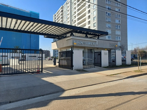 Departamento Con Privilegiada Terraza 1e. 1b Frente A Utal