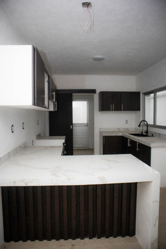 Hermosa Casa Nueva A 5 Minutos Del Sams De Córdoba