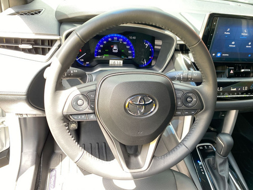 Imagen 16 de 25 de Toyota Corolla Cross Hybrida 2023