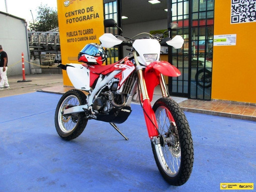 Imagen 4 de 10 de Moto Honda Crf 450 X
