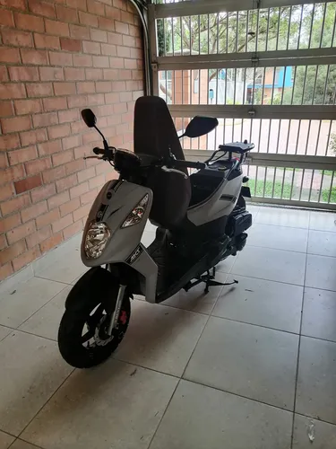 Akt Klassic 125 Modelo 2024 Soat Y Tecno 28 Enero 2025