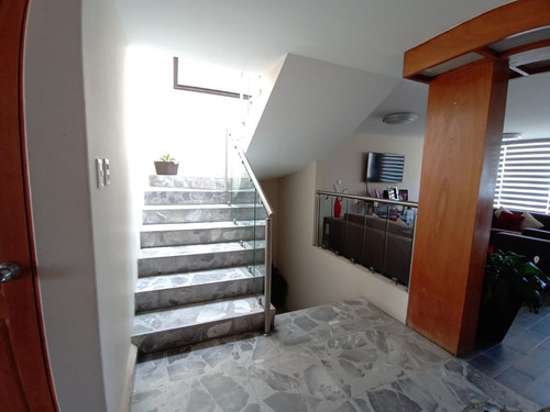 Casa En Venta En Floresta Coyoacan.