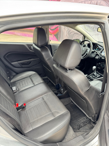 Ford Fiesta Kinetic 1.6 Titanium 120cv