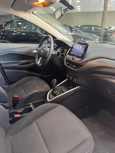 Chevrolet Onix plus 1.0 Lt 4p