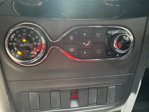 Renault Stepway 1.6 Dynamique / Intens Automática