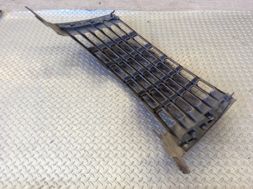 Parrilla Chrysler Pt Cruiser Mod 01-05 Original (Usado)