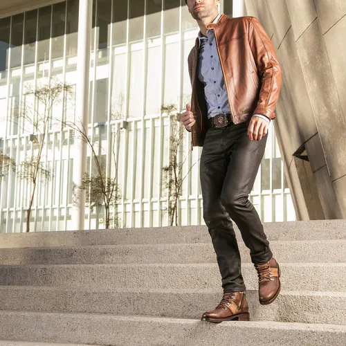 Botas Cuadra Para Caballero En Piel Genuina De Tiburón Café