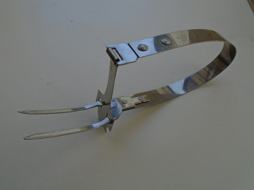 Tenedor Expulsador Acero Inoxidable (Usado)