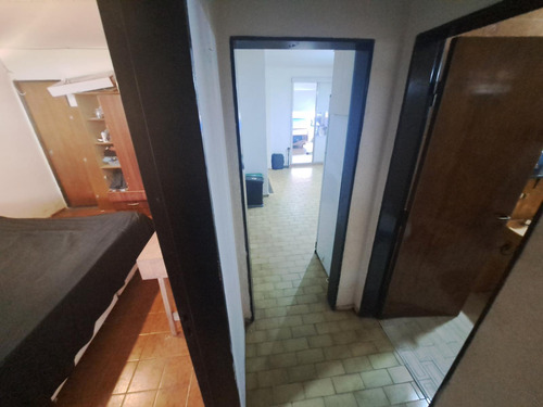Casa En Venta. Barrio Rosedal. Con Patio.