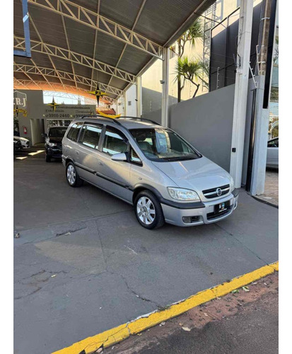 Chevrolet Zafira 2.0 MPFI ELITE 16V GASOLINA 4P AUTOMÁTICO