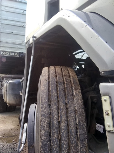 Ford Cargo 1831