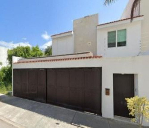 Venta De Casa En Cancun Col Supermanzana 17 Oct