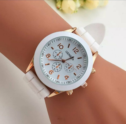 Reloj Blanco Con Oro Rosado, Correa De Silicona 