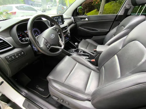 Hyundai Tucson 2.0 Limited 4X4 At