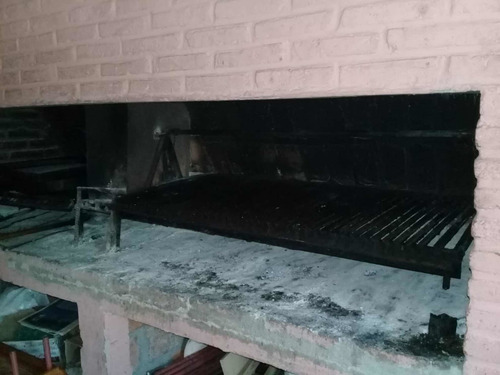 Venta-permuta Dos Locales Comerciales Sixto Laspiur 1170