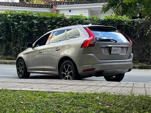 Volvo XC60 2.5 T5 Awd Summum