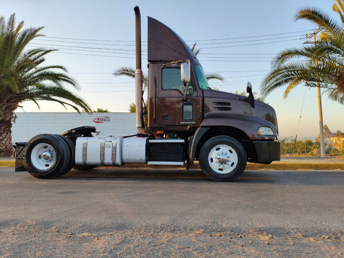 Excelente Tractocamion Mulita Mack Año 2012 Estándar 10 Velo