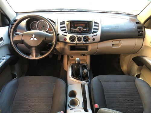 Mitsubishi L200 Triton Gls 4x4 M/t