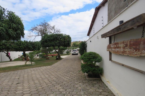 Oportunidade Imperdível! Casa À Venda Em Almenara