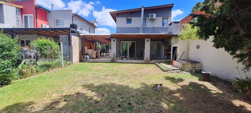 Casa Chalet En Venta En Las Nazarenas, Pilar, G.b.a. Zona Norte