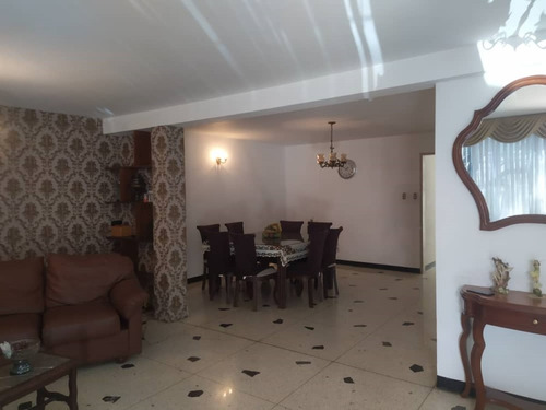 Imagen 4 de 30 de Casa En Venta - Urb Colinas De Los Ruices- Yvelisse Herrera Asesor Inmobiliario Re/max Vip Lpg 04241767041