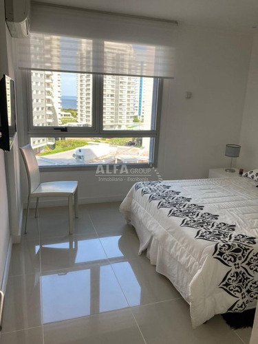 Imagen 10 de 16 de Apartamento En Alquiler ,3 Dormitorios Punta Del Este, Brava