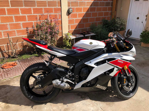 Imagen 8 de 9 de Yamaha R6