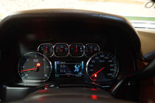 Chevrolet Suburban 5.3 Ltz V8 4wd 2da Cubo At