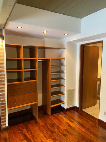 Imagen 10 de 17 de Departamento Duplex En Venta En Palermo