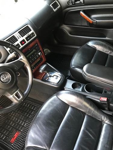 Volkswagen Bora 1.8 Highline T Tiptronic Cuero