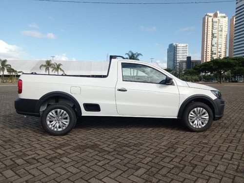 Imagem 5 de 12 de Volkswagem Saveiro Robust 1.6 Total Flex 8v. 2022/2023
