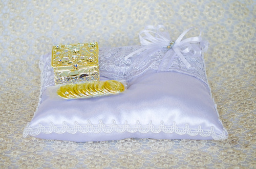 Imagen 6 de 6 de Par Juego Cojines Arras Anillos Boda Novios Raquel Hadas