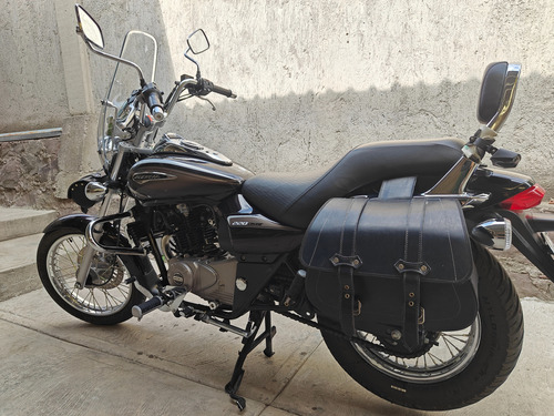 Bajaj Avenger 220