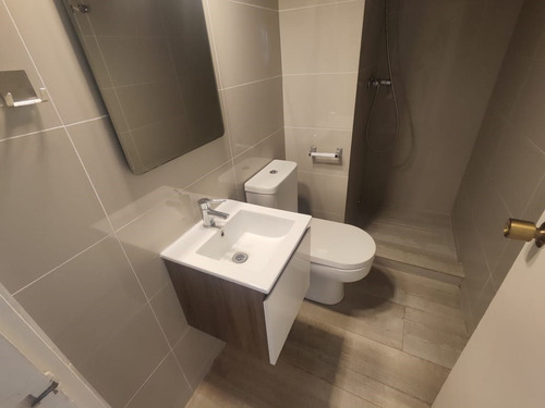 Venta Departamento 4d, 3b En 4 Norte Con Poniente Viña