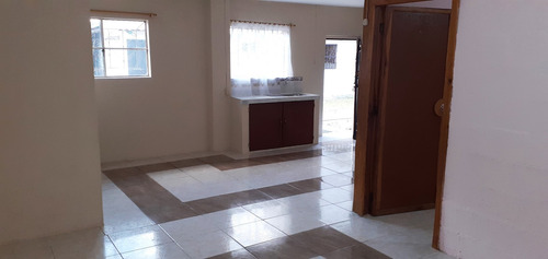 Imagen 2 de 9 de Se Arrienda Mini Departamento En El Inca